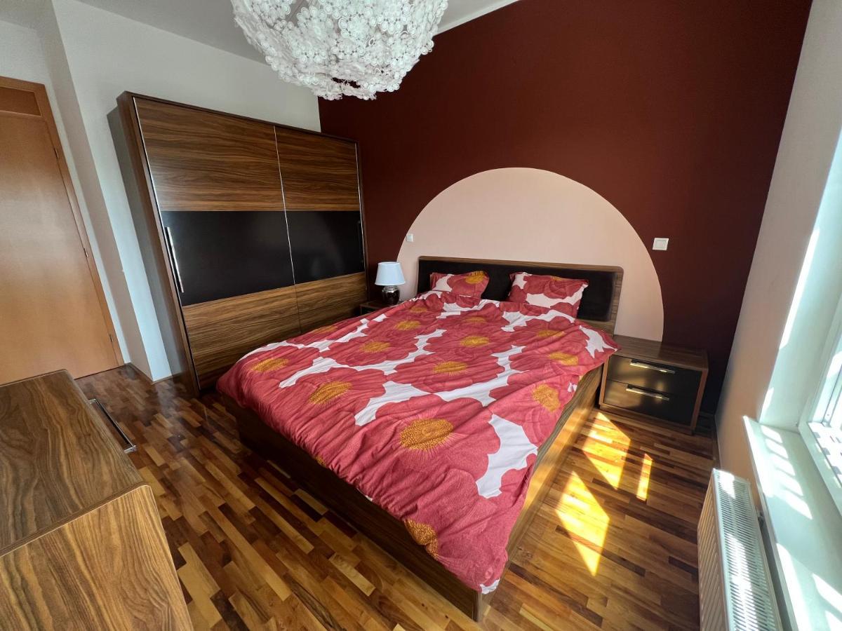 Condo Casa Di Olivia Maribor Exteriör bild